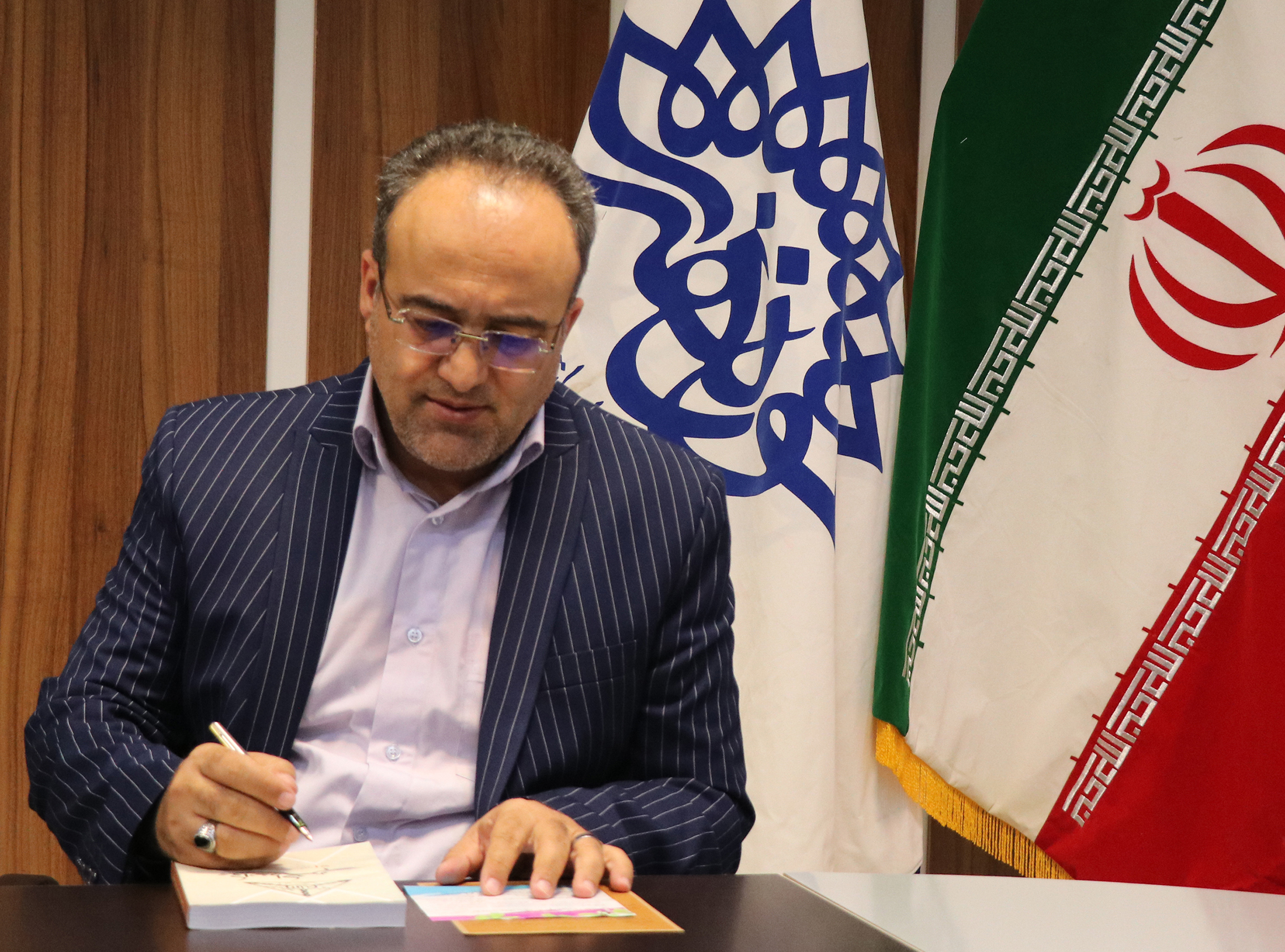 پیام تسلیت رییس حوزه هنری قزوین در پی شهادت حاج قاسم سلیمانی