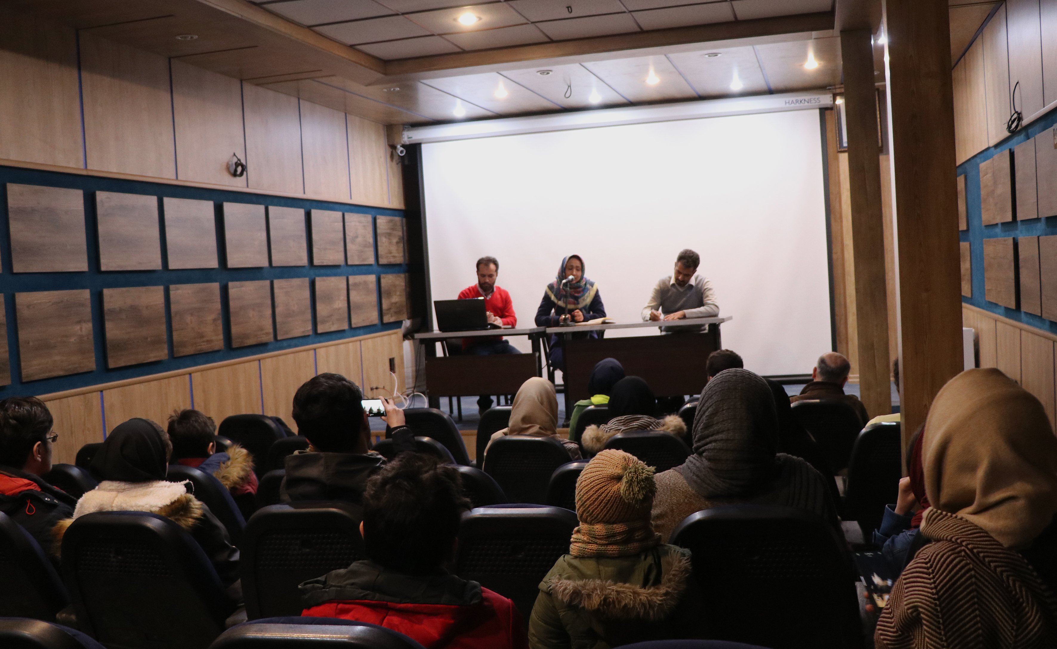 فیلم حلقه گمشده نقد و بررسی شد