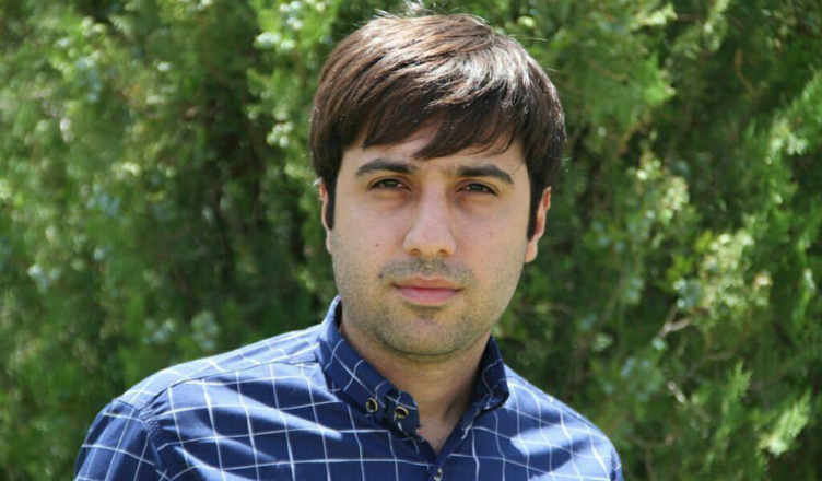 نقد و بررسی کتاب بیمار بعدی در حوزه هنری