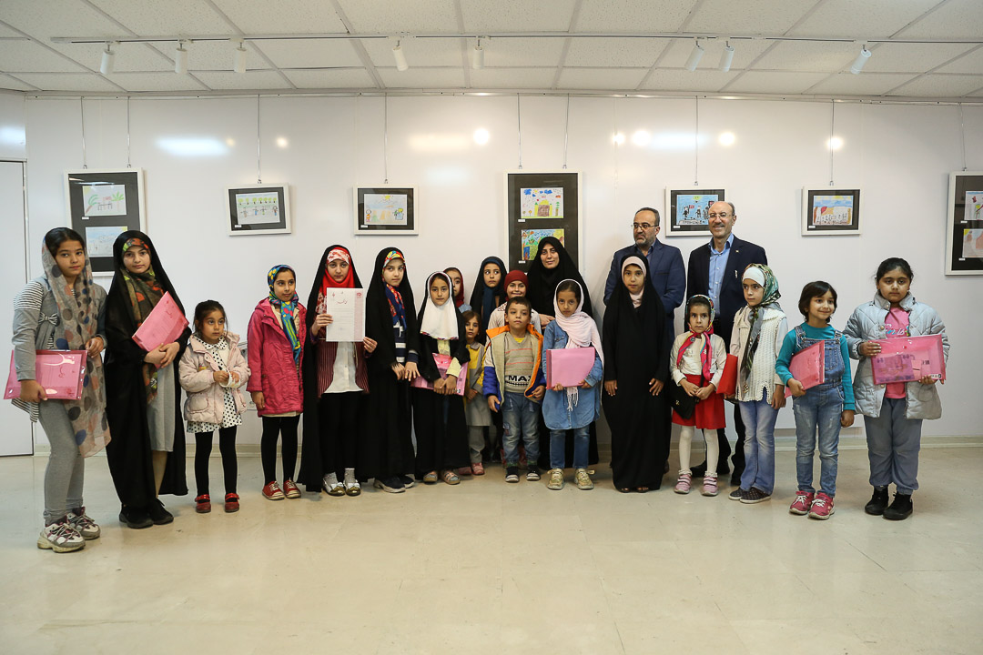 نمایشگاه نقاشی کودکان در نگارخانه مهر