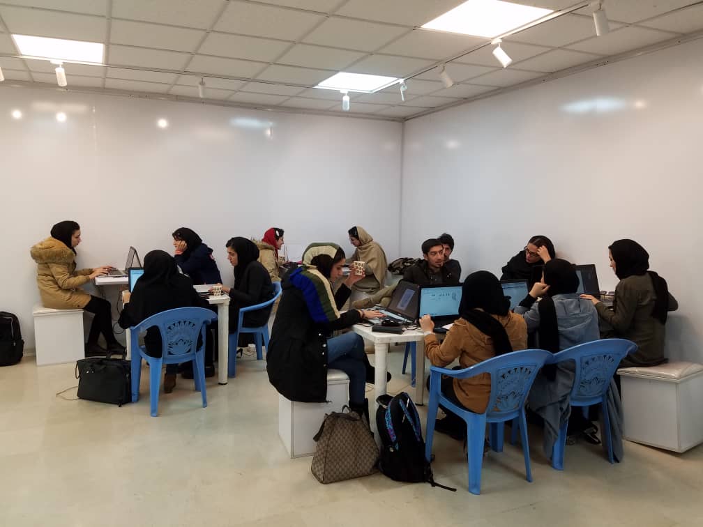 گرافیک در خدمت پاسداشت زبان پارسی