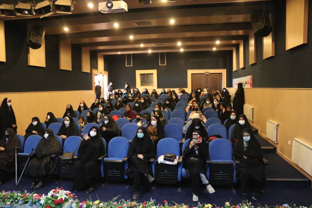دیدن این فیلم جرم است در شهر اقبالیه اکران شد