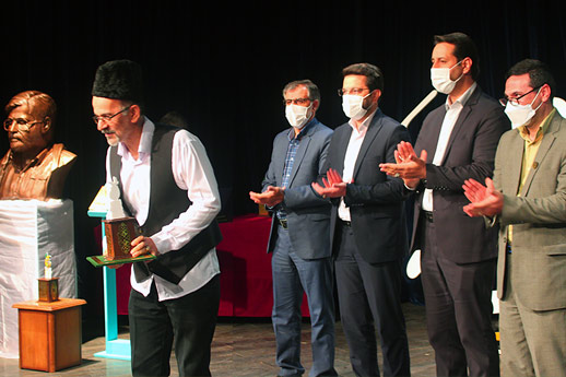 نفرات برتر هفتمین مهرواره شعر وحدت اقوام معرفی شدند