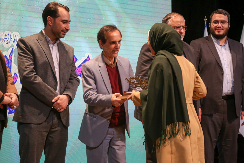 برگزیدگان جشنواره بداهه نویسی 